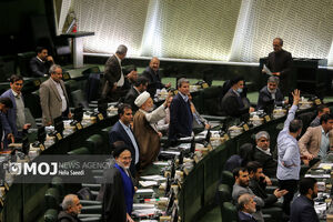 اعلام وصول دو سوال ملی از وزیر میراث فرهنگی