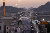 حجاج پس از عرفات به سوی مزدلفه یا مشعرالحرام حرکت کردند