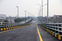 روگذر تقاطع غیرهمسطح ولیعصر(عج) به علت اصلاح درز انقطاع مسدود شد