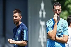 لیونل مسی از سرمربی آرژانتین عصبانی است