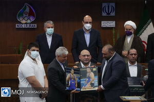 رونمایی از سردیس‌ ۵ ورزشکار افتخار آفرین