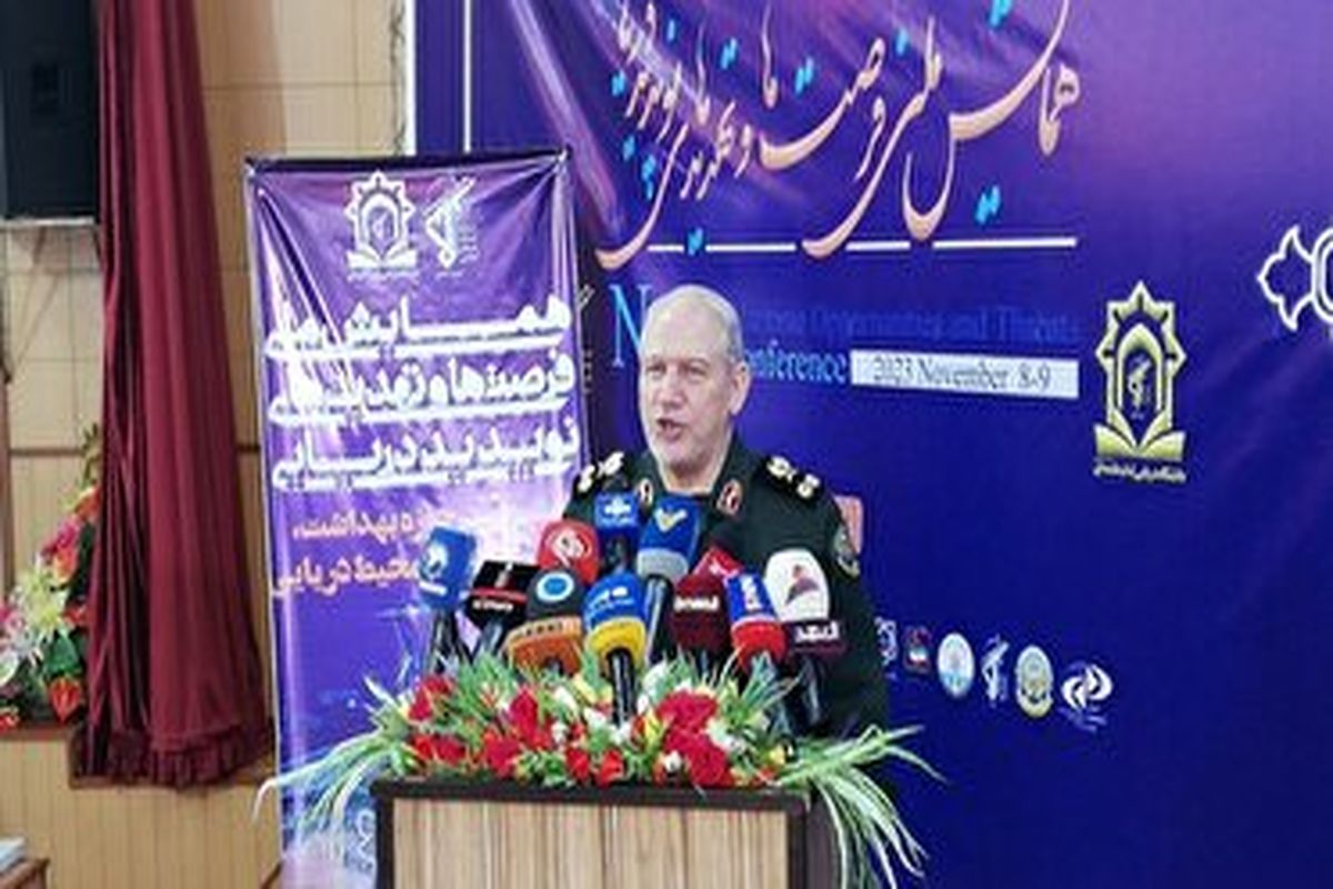 مشاور عالی فرمانده کل قوا 