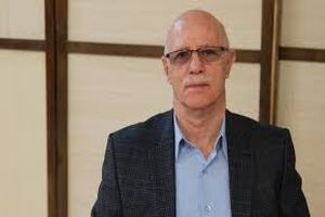 مائیس میناسیان، ملی‌پوش سابق فوتبال ایران در بیمارستان بستری شد