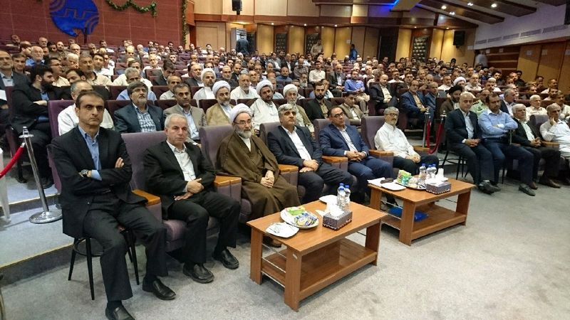 ضرورت تقویت خصیصه تلاش صادقانه مسئولان برای مردم