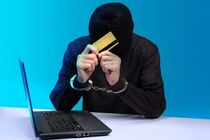 کلاهبرداری ۵۰۰ میلیارد ریالی از ۶ کیشوند؛ متهم در دام پلیس افتاد