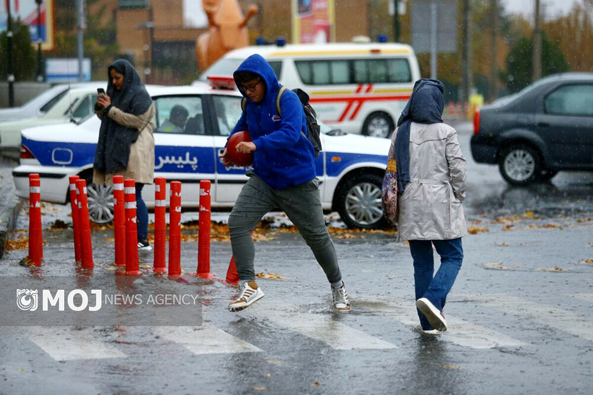 وزش باد و طوفان