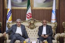 معاون علمی و فناروی رئیس جمهور وارد قشم شد
