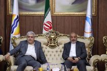 معاون علمی و فناروی رئیس جمهور وارد قشم شد