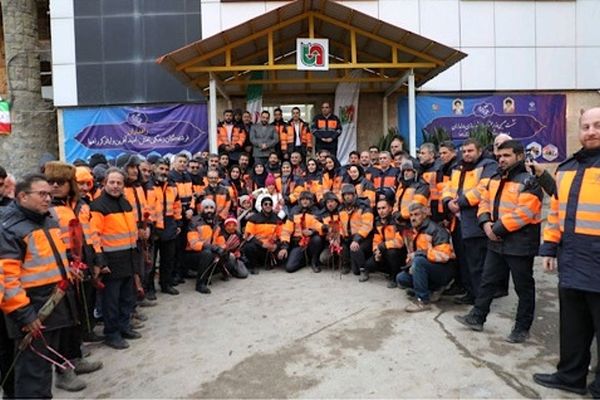 وزیر راه و شهرسازی: لباس مقدس راهداری، پیام‌آور امید و آرامش برای مردم در جاده‌هاست