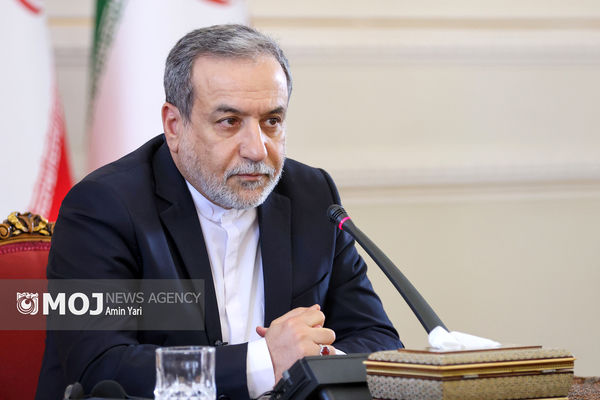 بسیج مکتب زنده‌ای برای اقتدار و اتحاد ملی است