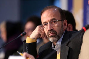 خانه شیشه‌ای در مرحله پست پروداکشن است/هیچ سرمایه‌گذاری را به ساخت فیلم ترغیب نمی‌کنم!