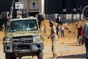 Arrest warrant of Haftar issued