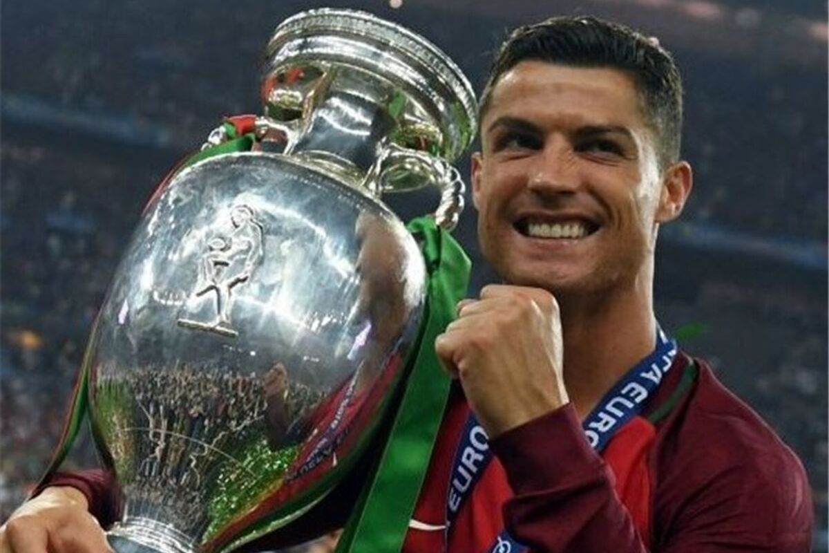 4TWPq7R4JGhM