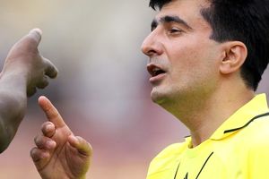 امیدواریم نیم فصل دوم شاهد کمترین اشتباهات داوری باشیم/ فردا VAR را تست می‌کنیم
