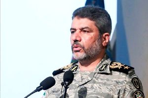 اجازه عبور تسلیحات آمریکایی از تنگه هرمز را نمی دهیم
