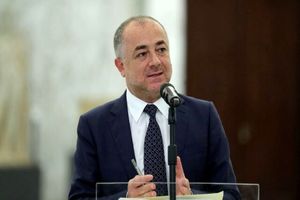 نائب‌رئیس مجلس لبنان، قطع روابط با تهران را اشتباه دانست