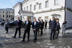 وزیر امور خارجه از پروژه‌های بازسازی ساختمان سفارت ایران در مسکو بازدید کرد