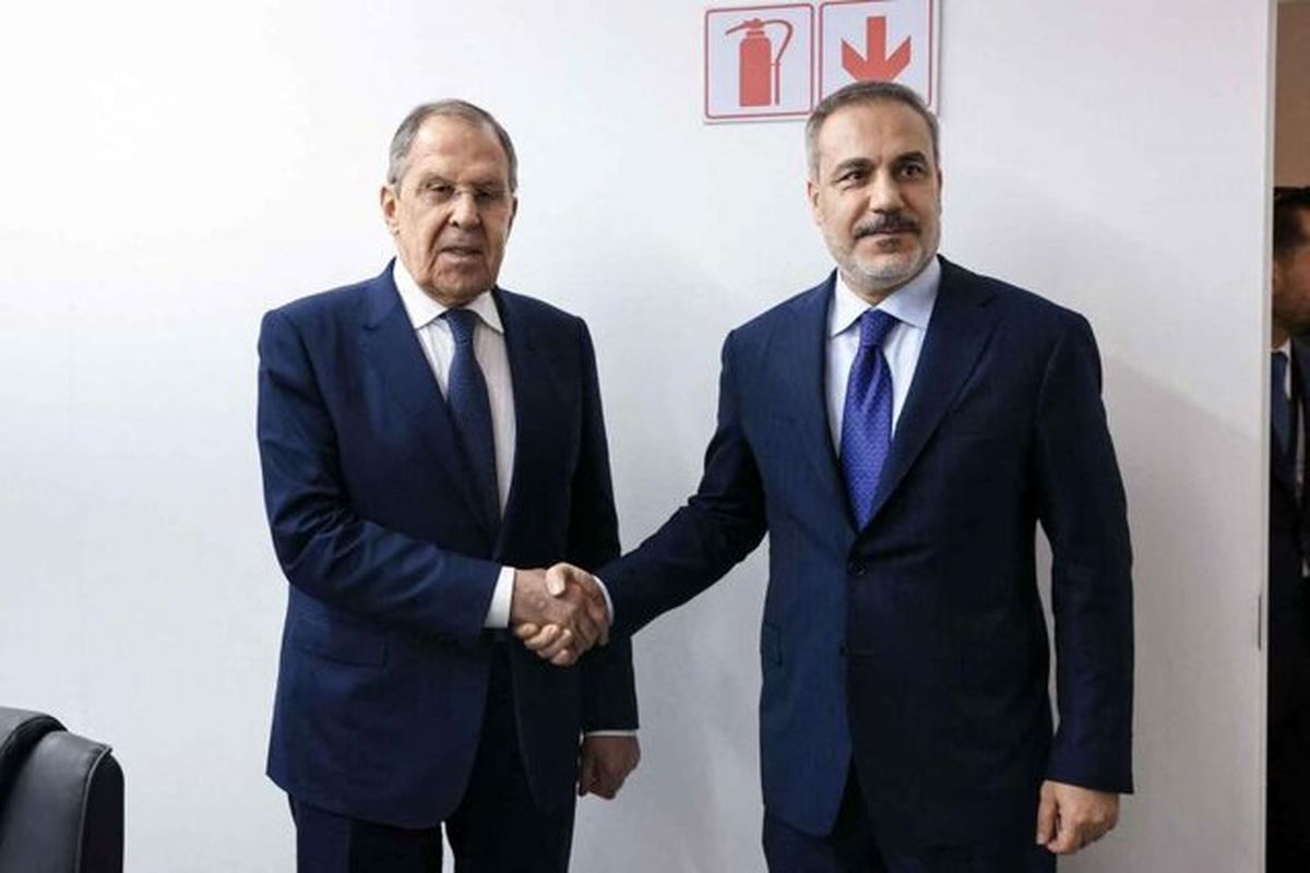 سرگئی لاوروف و هاکان فیدان
