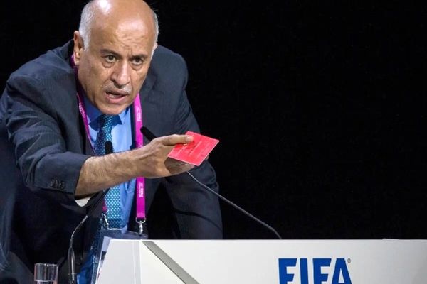 رئیس فدراسیون فوتبال فلسطین اجازه ورود به جام جهانی را نیافت