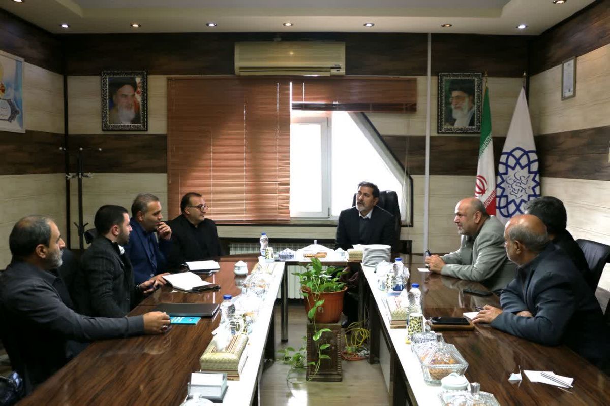 نشست مدیرکل شیلات استان با شهردار اردبیل