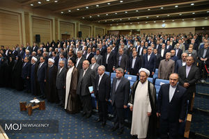 وجود 8 هزار بازنشسته در یک شرکت مانع حضور مدیران جوان است/ ارسال نامه به سران قوا برای جلوگیری از به کارگیری بازنشستگان