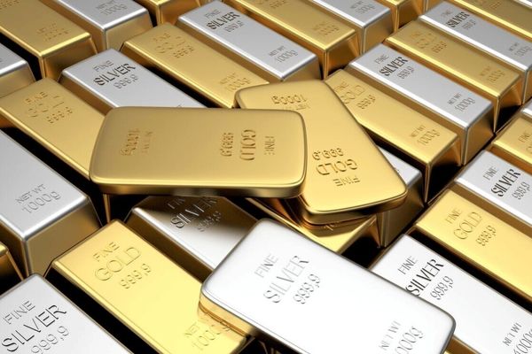 جهش همزمان طلا و نقره در بازارهای جهانی
