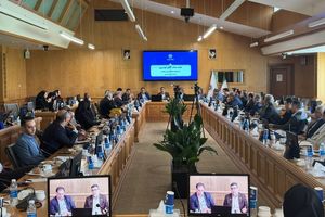 نشست تخصصی فعالان اقتصادی خراسان رضوی با مدیران بورس کشور در مشهد