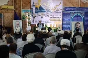 مسجد باید کانون تربیت و کبرزدایی باشد