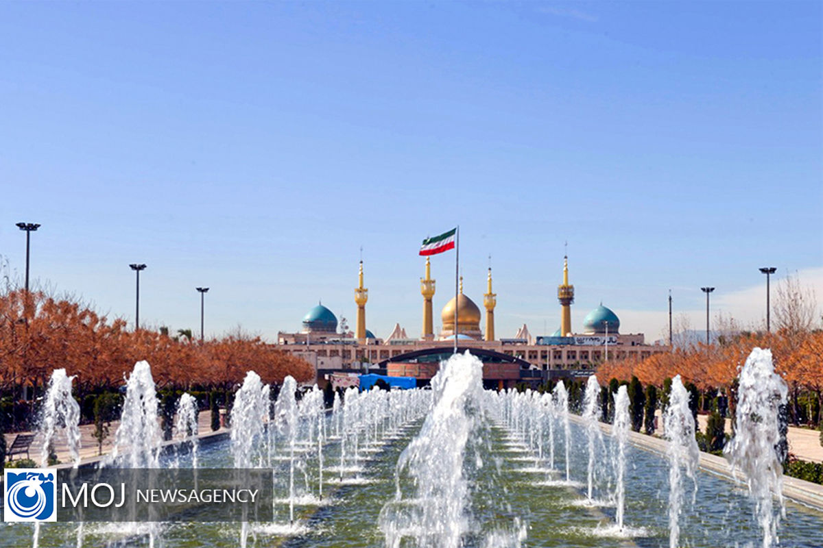 زیارت اهل قبور در آخرین پنجشنبه سال در بهشت زهرا (س)