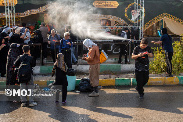 وزیران بهداشت ایران و عراق بر همکاری در برگزاری اربعین و کنترل بیماری‌های واگیر تأکید کردند