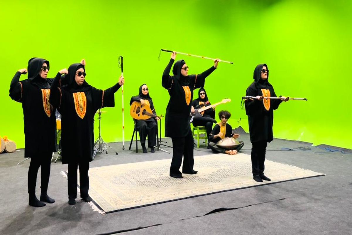 تئاتر معلولان 