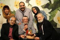 رضا رویگری ۷۵ ساله شد/جشن ساده و صمیمی برای بازیگر قدیمی