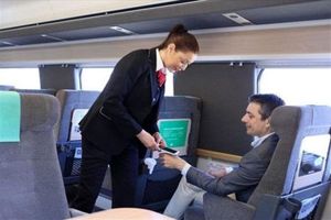 پرداخت هزینه سفر با تراشه کاشته شده در دست!