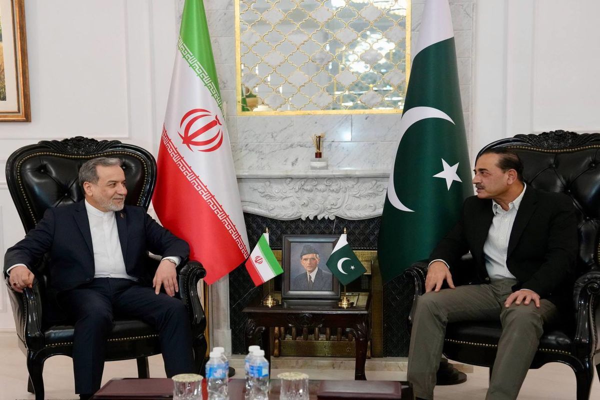 عراقچی+عاصم‌منیر
