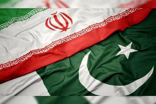 بنادر پاکستان در تامین کالاهای اساسی و مواد اولیه تولید نقش خواهند داشت