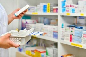 طرح تسهیل صدور مجوزهای کسب‌و‌کار ناجی انحصارگرایی در حوزه تاسیس داروخانه‌ها