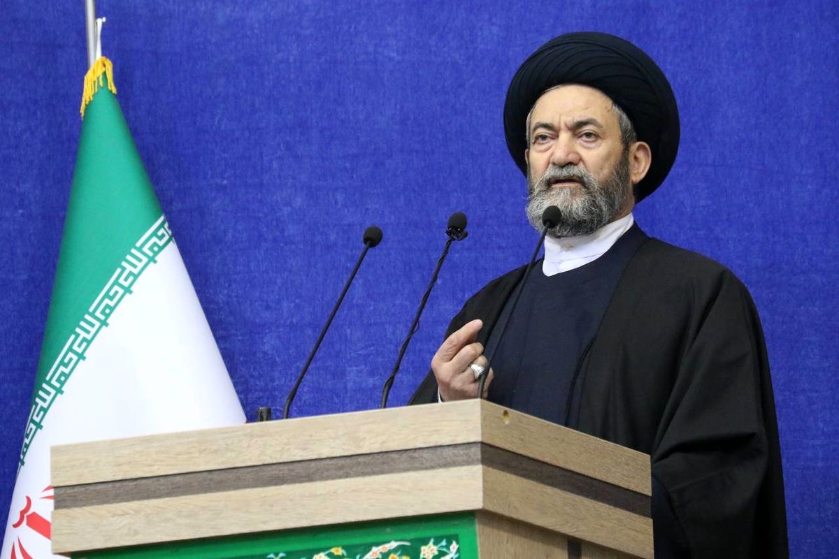 امام جمعه اردبیل.      