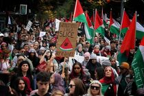 هزاران نفر در ملبورن استرالیا در حمایت از مردم مظلوم فلسطین راهپیمایی کردند