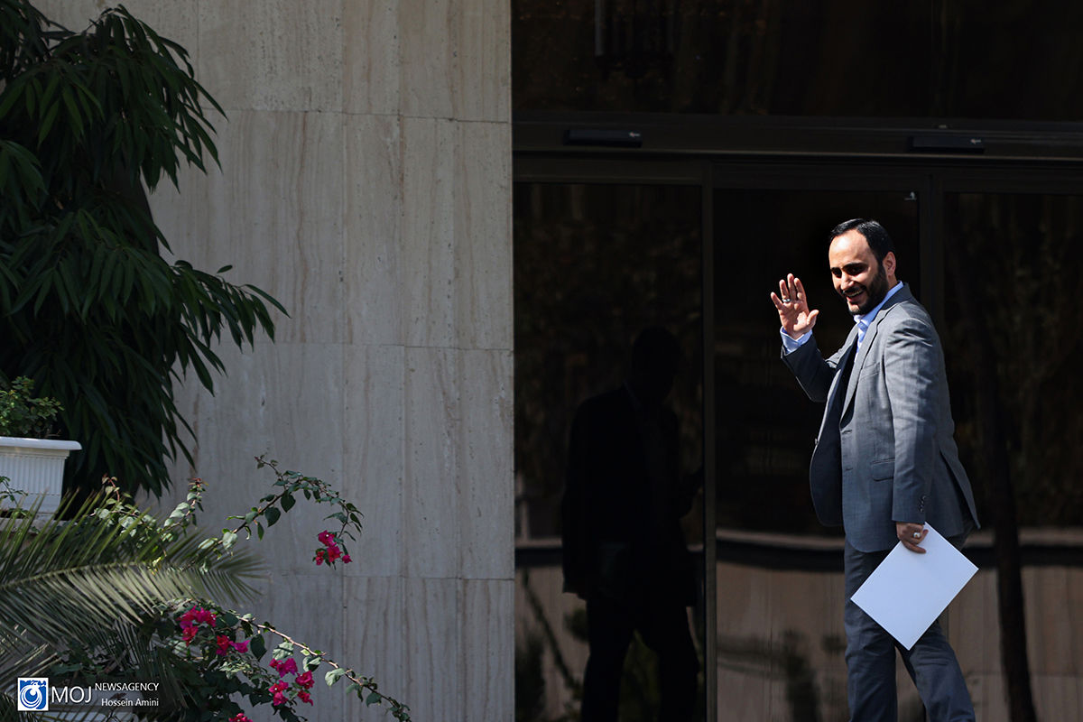 حاشیه جلسه هیات دولت - ۵ مهرماه