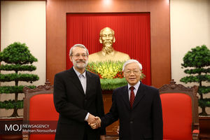 سفر علی لاریجانی به ویتنام