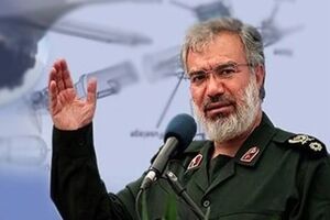 سپاه امروز از هر زمان دیگری مقتدرتر است/ همه فرماندهان سپاه برای رفع مشکلات مردم همدل‌ و همراه شده‌اند