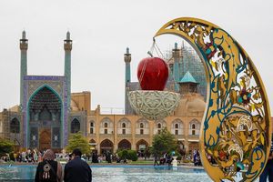 رضایت بیش از ۹۰ درصدی مسافران نوروزی از نظافت اصفهان/  ۸۴۰ هزار نفر ساعت کار بی‌وقفه برای تمیزی اصفهان