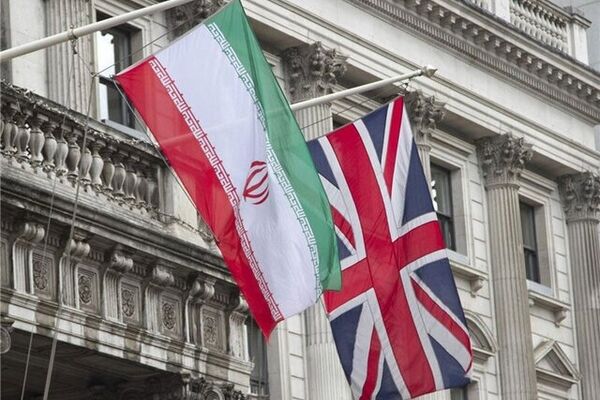 انگلیس علیه ایران مواضع دوگانه‌ای بیان کرد
