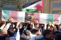 تشییع پیکر مطهر شهید محسن صداقت بر دوش راهپیمایان روز قدس در قم 