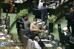 ۵۰ درصد تخفیف جهت حق انشعاب برای مدارس و خوابگاه‌های متاهلی خیرین ساز