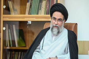 پایمردی در راه حق و مقاومت در برابر التقاط و انحراف از ویژگی‌های آیت الله مصباح یزدی بود