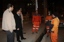 شب یلدا را با پاکبانان سپری کرد