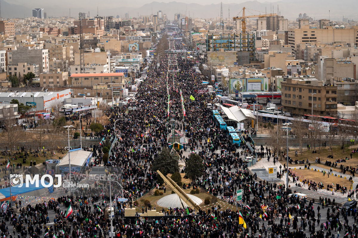 یوم الله ۲۲ بهمن در تهران_۲