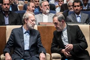 علی لاریجانی با ولایتی دیدار کرد