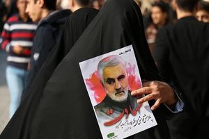 برگزاری شب‌شعر بزرگ «نگین سلیمانی» در کرمانشاه